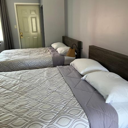 Motel La Siesta De Gascon Terrebonne Extérieur photo